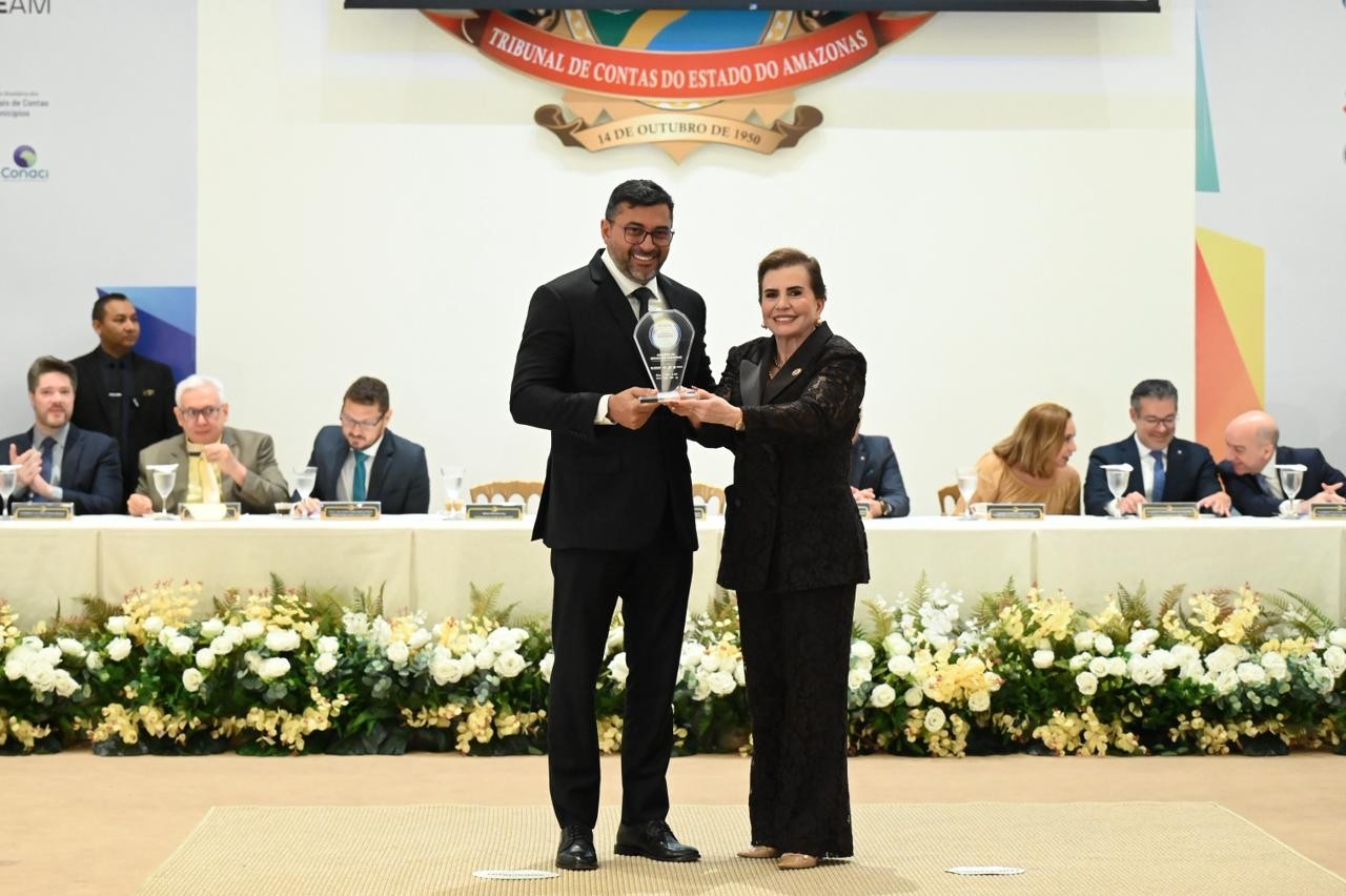 9D9461E1-06AB-49D6-9F38-1767A628254C